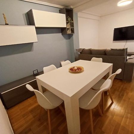 Apartamento Tito Oviedo 621A Esterno foto