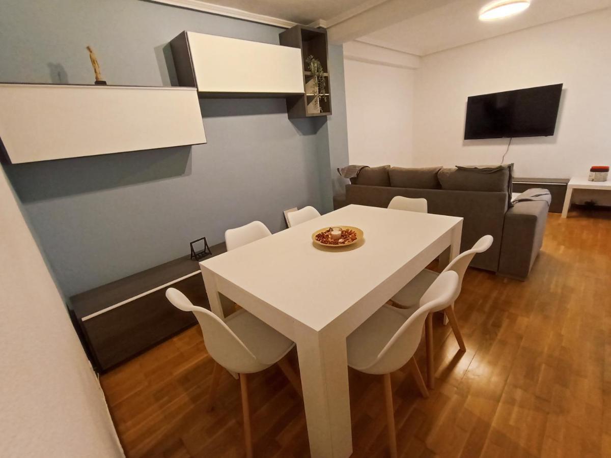Apartamento Tito Oviedo 621A Esterno foto